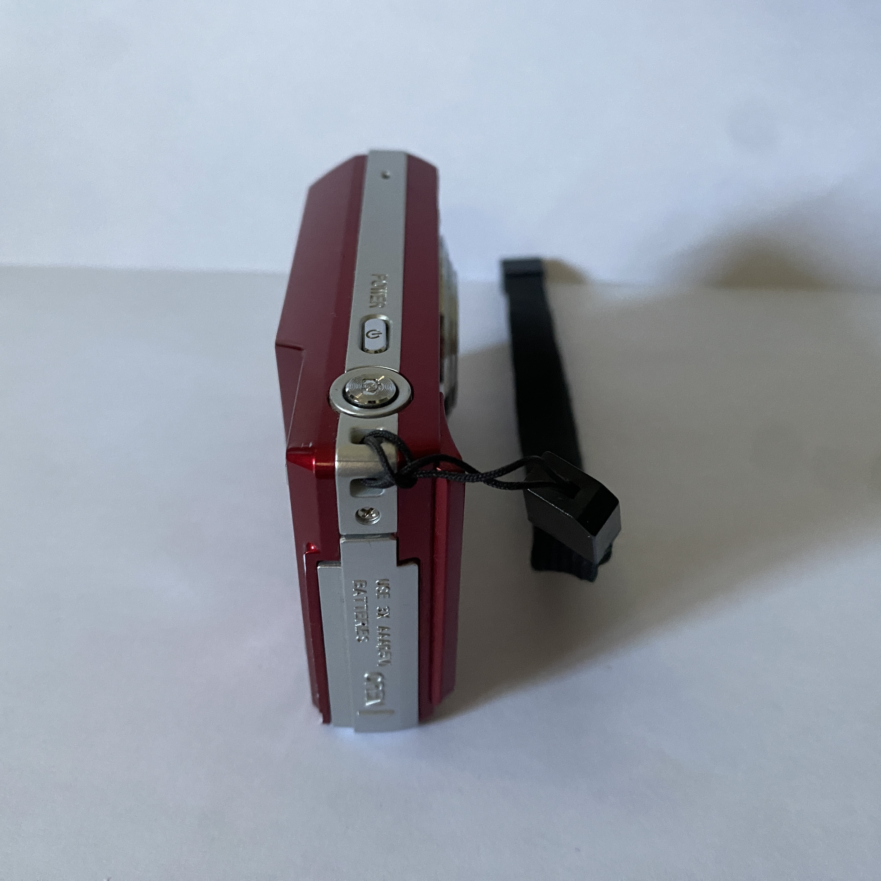 Image of a digital camera.